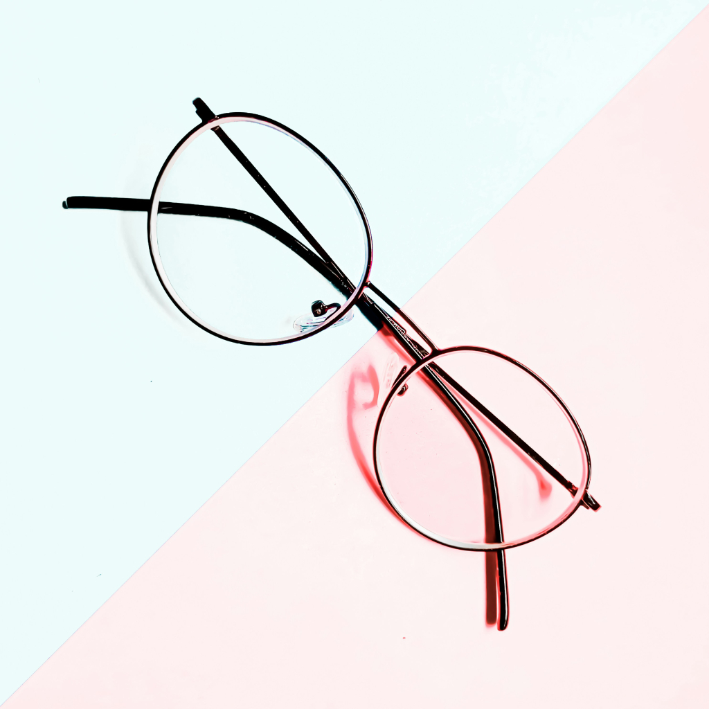 2025年度流行眼鏡款式：最新眼鏡時尚趨勢，哪些設計最受歡迎？(示意圖)