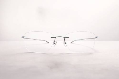 無框眼鏡